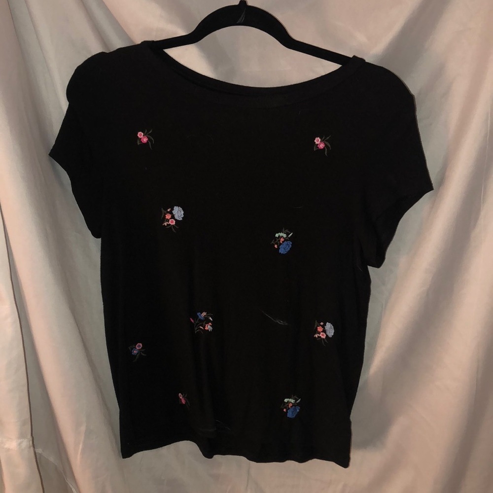 t-shirt with flowers